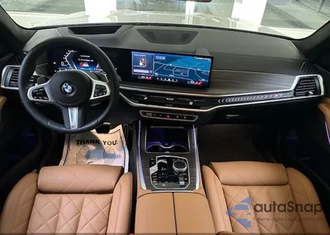 2026 BMW X7 xDrive40I из США, поврежденный, VIN 5UX23EM02T9158734